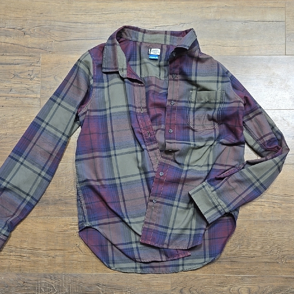 Kavu Casual Button Down Shirt in Purple and Green